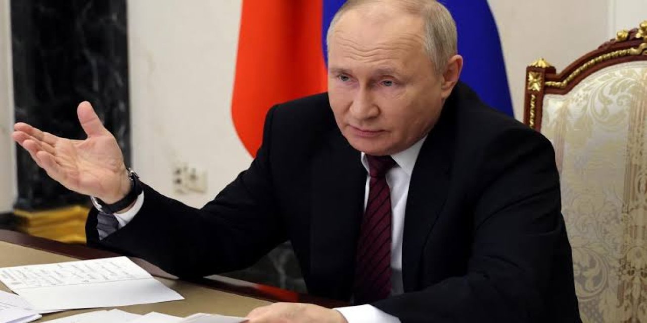 Putin: "Orta ve kısa menzilli füzelerin üretimine başlamalıyız"